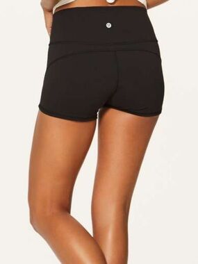 Lululemon Align Shorts 2.5" inseam size 6 black